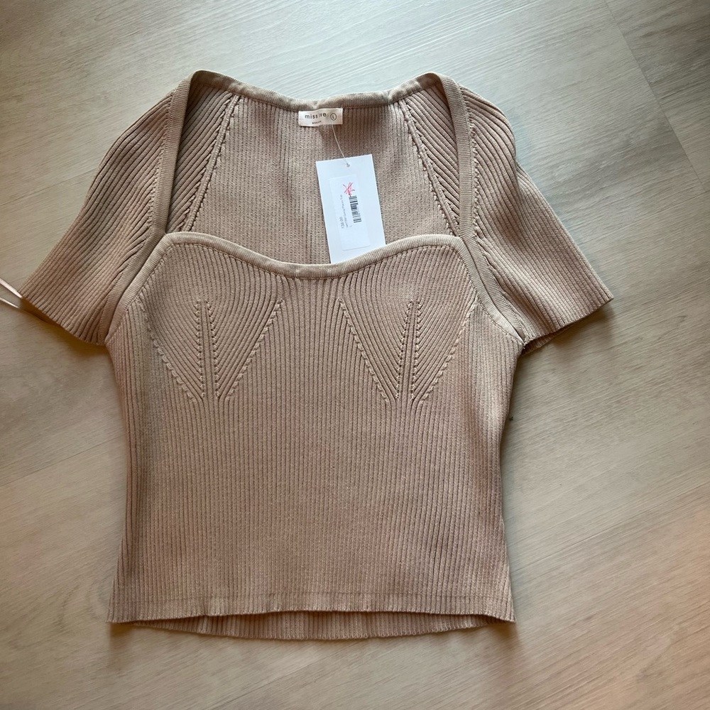 Miss Love, Size Large, Tan